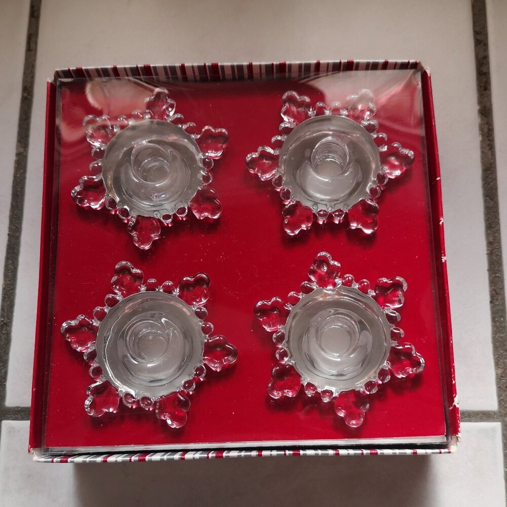 NIB Williams - Sonoma Snowflake Mini Taper Candle Holders Set of 4 Clear Glass